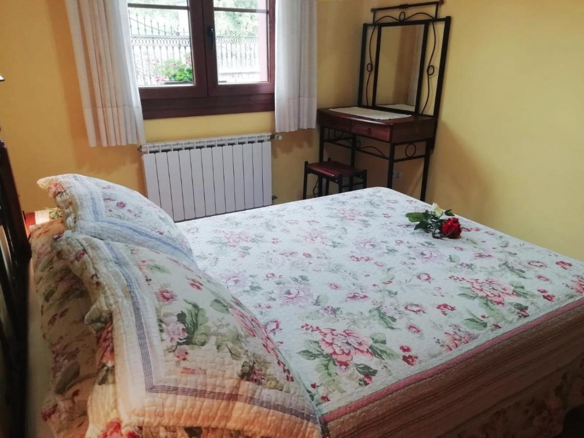 Apartamentos Rurales La Vina Cangas de Onis Luaran gambar