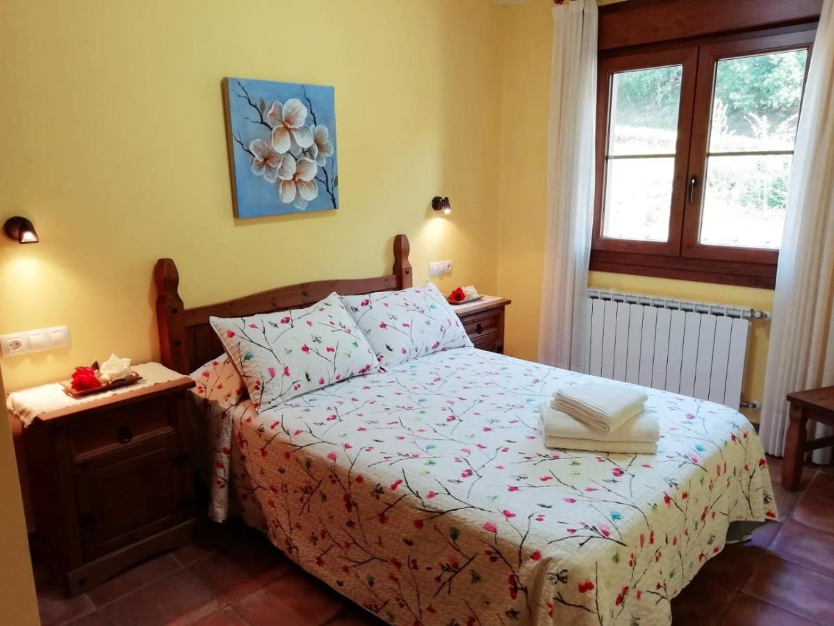 Apartamentos Rurales La Vina Cangas de Onis Luaran gambar