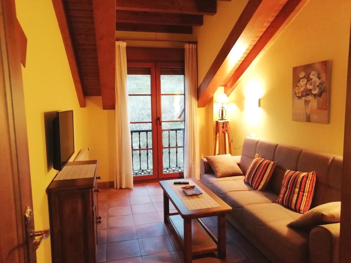 Apartamentos Rurales La Vina Cangas de Onis Luaran gambar