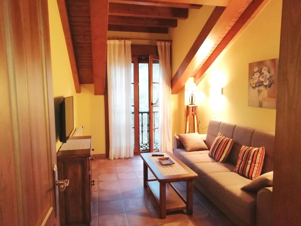 Apartamentos Rurales La Vina Cangas de Onis Luaran gambar