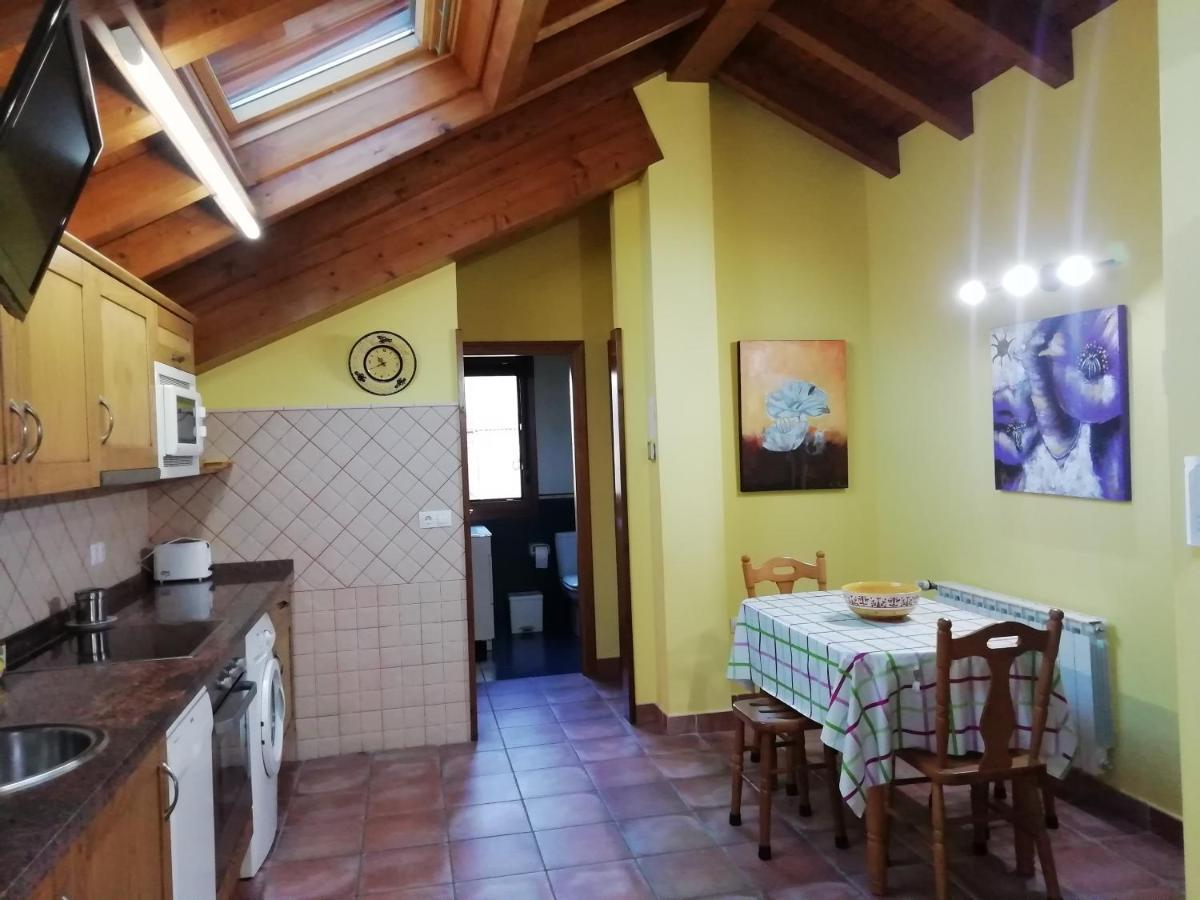 Apartamentos Rurales La Vina Cangas de Onis Luaran gambar