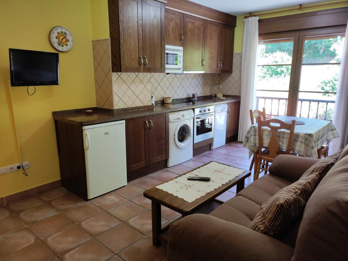 Apartamentos Rurales La Vina Cangas de Onis Luaran gambar