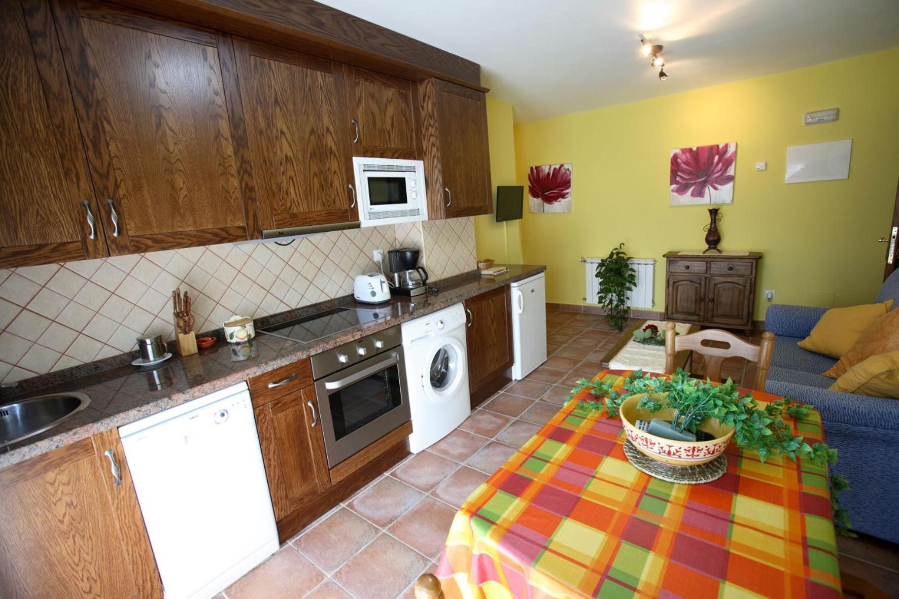 Apartamentos Rurales La Vina Cangas de Onis Luaran gambar