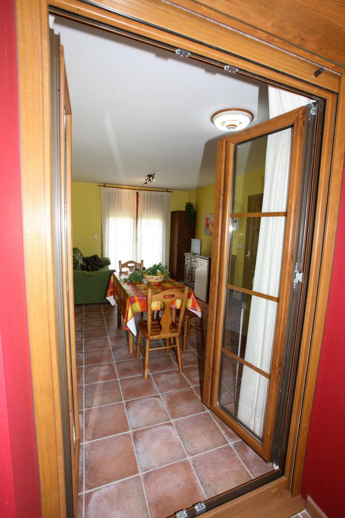 Apartamentos Rurales La Vina Cangas de Onis Luaran gambar