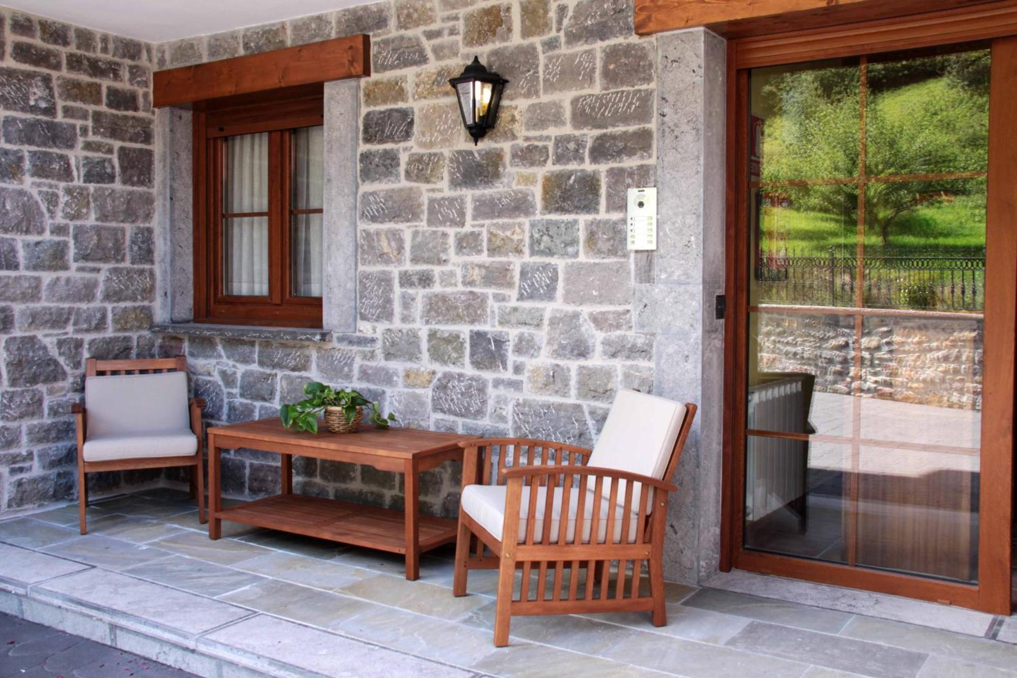 Apartamentos Rurales La Vina Cangas de Onis Luaran gambar