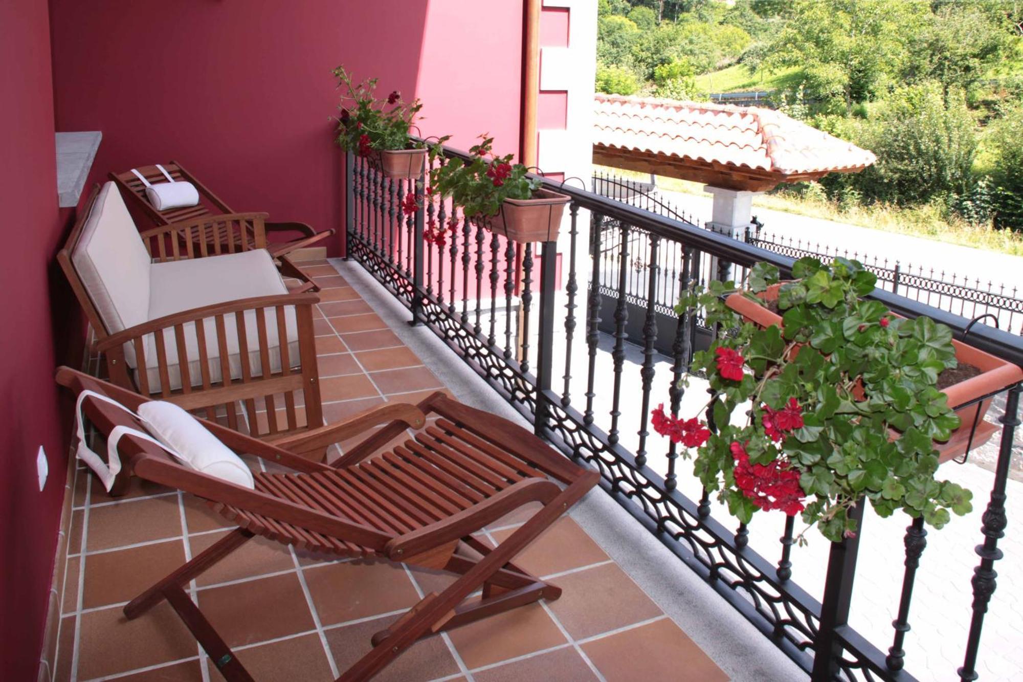 Apartamentos Rurales La Vina Cangas de Onis Luaran gambar
